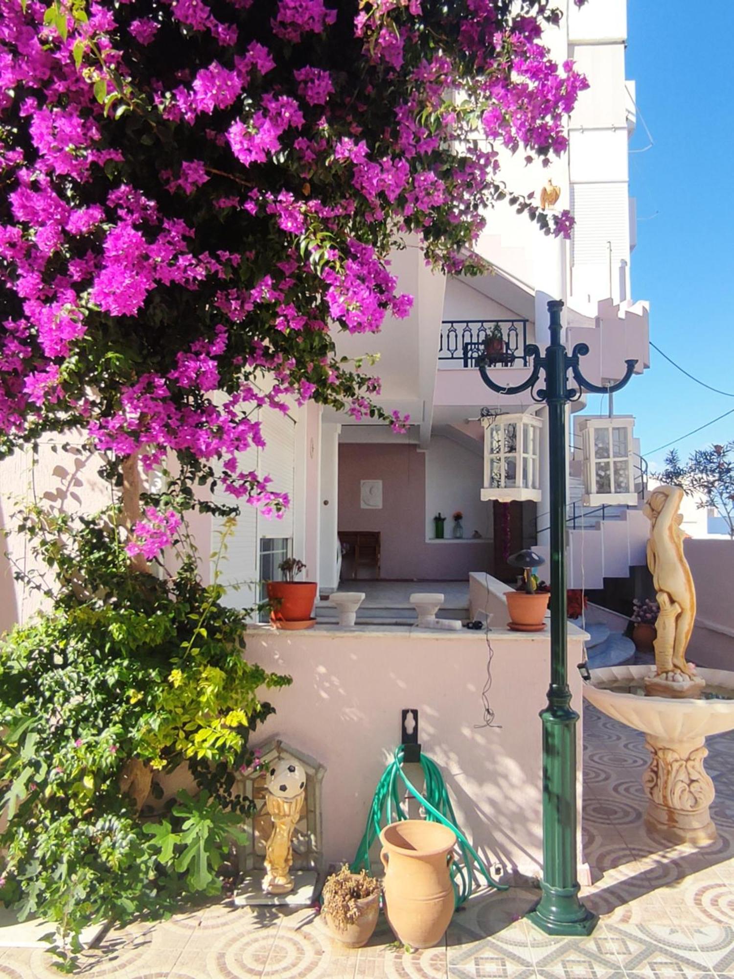 Corinth Spacious Apartment מראה חיצוני תמונה