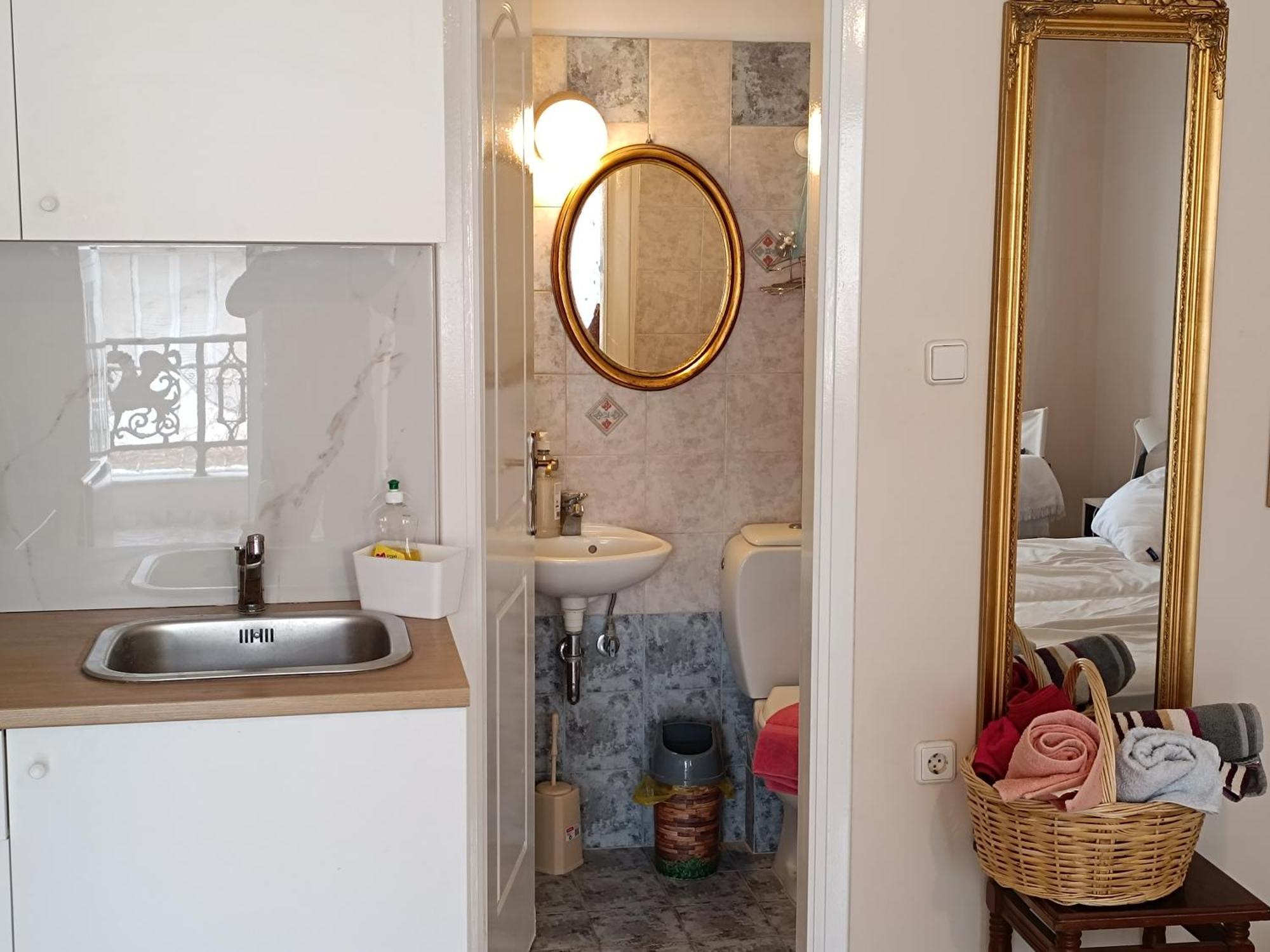 Corinth Spacious Apartment מראה חיצוני תמונה